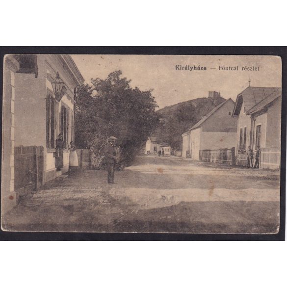 Királyháza régi képeslapon. Fő utcai részlet